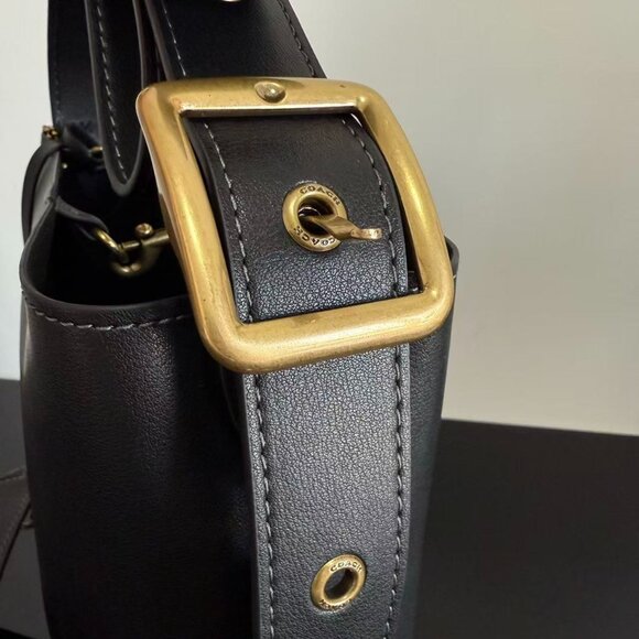 Coach bucket bag, size 21*21.5*12 cm - Picture 7 of 9